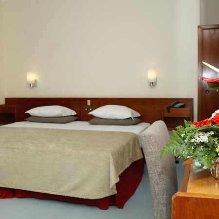 Cheerfulway Bravamar Hotel Ribeira Brava Kültér fotó