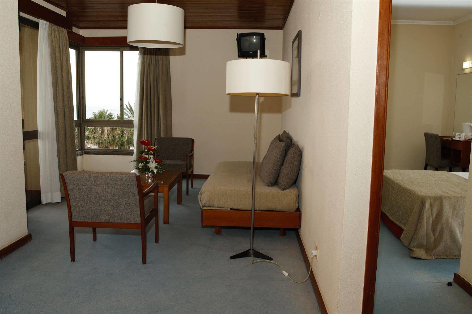 Cheerfulway Bravamar Hotel Ribeira Brava Kültér fotó